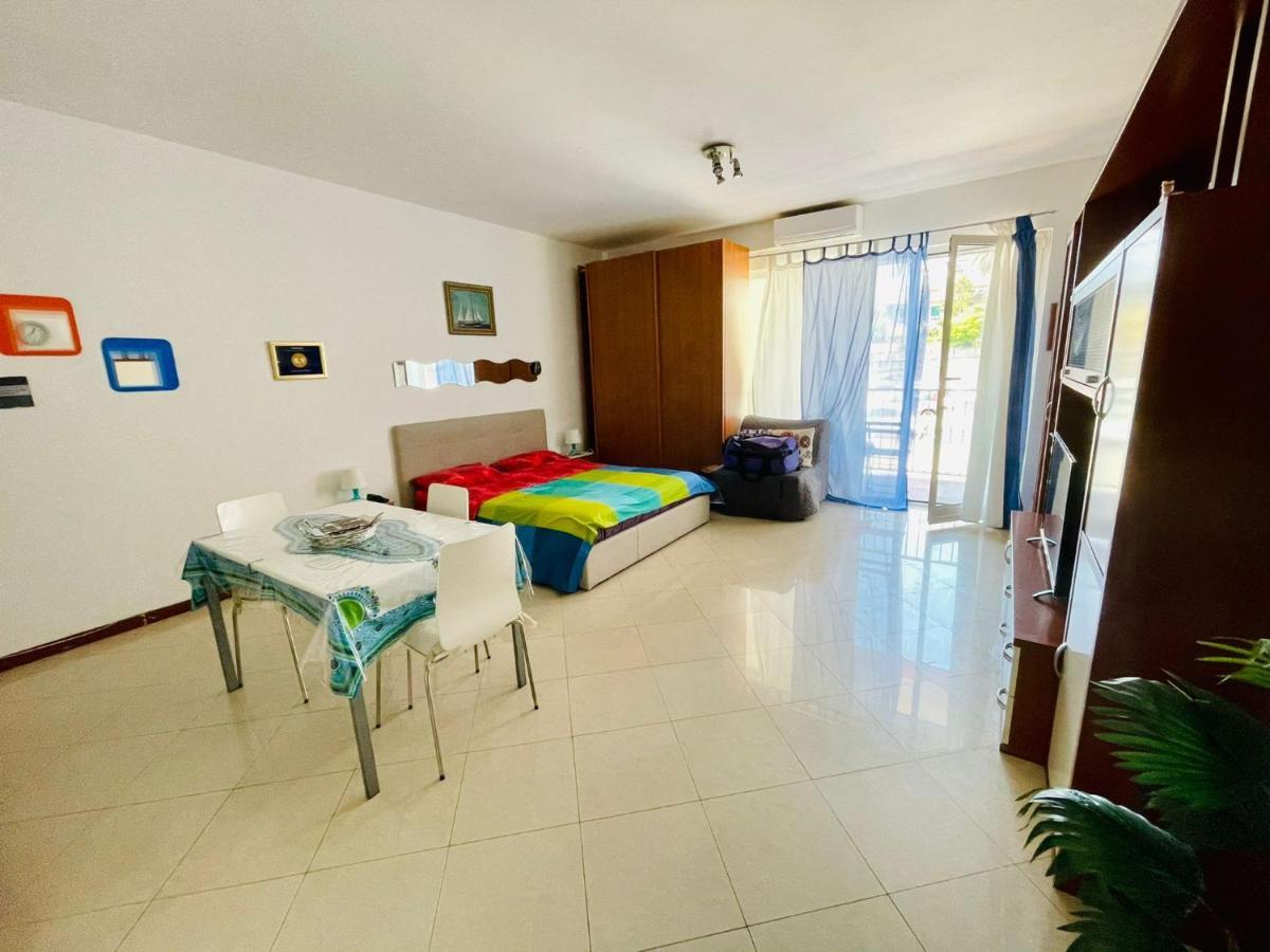 Airport House Mariel * Genua